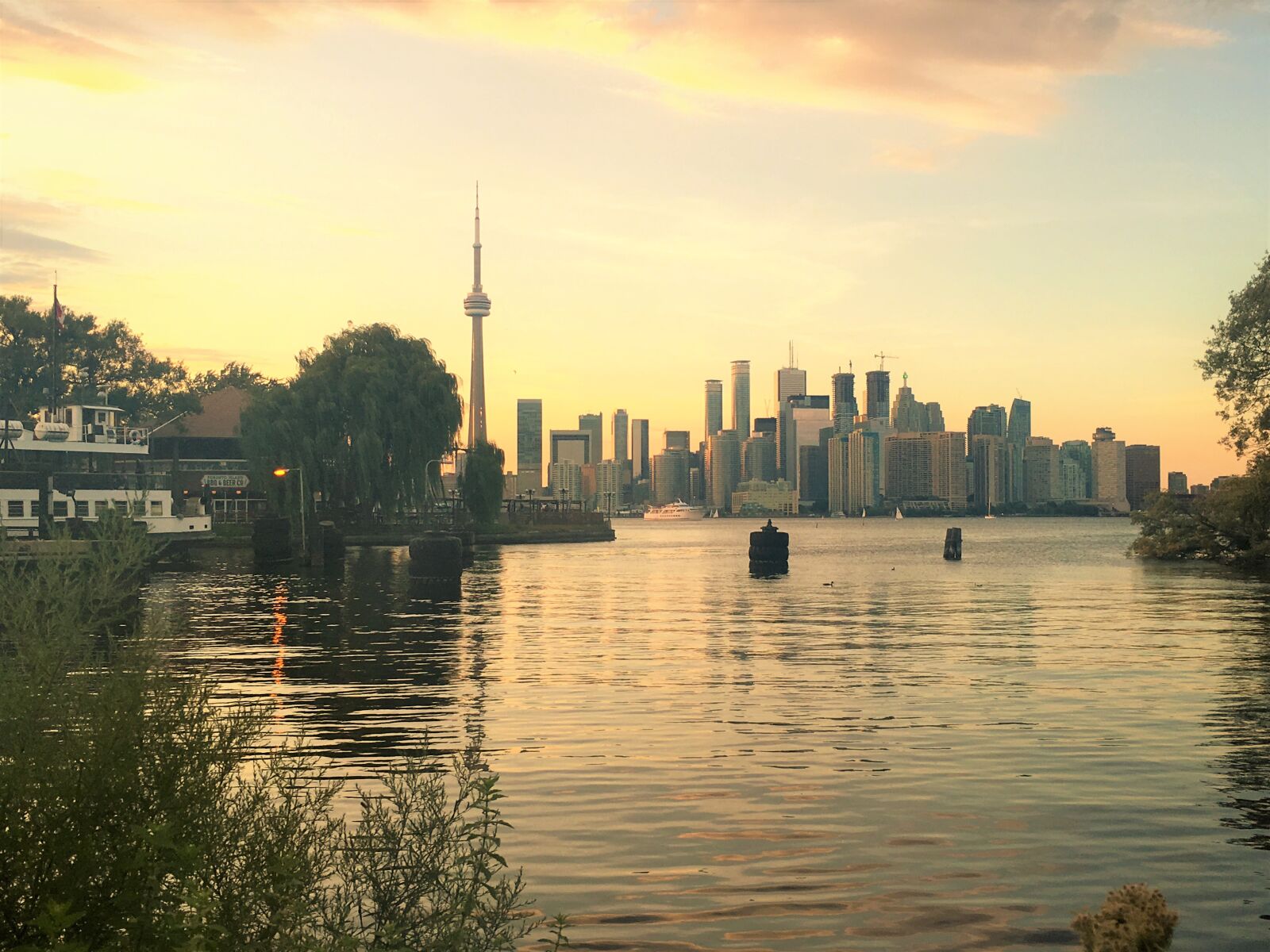 Apple iPhone 6s sample photo. Calm, waters, canada, city photography