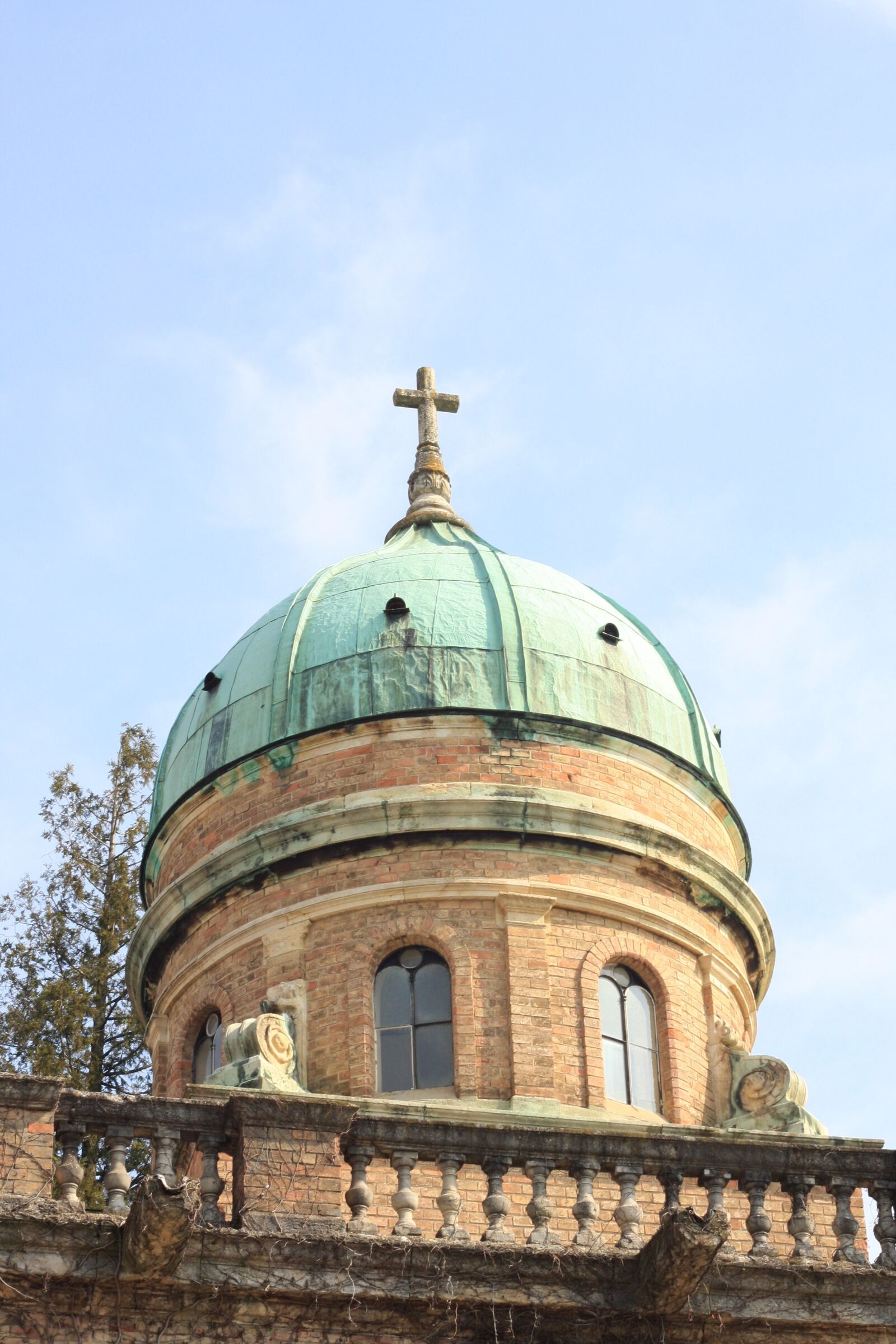 Canon EOS 40D sample photo. Building, old, architecture photography