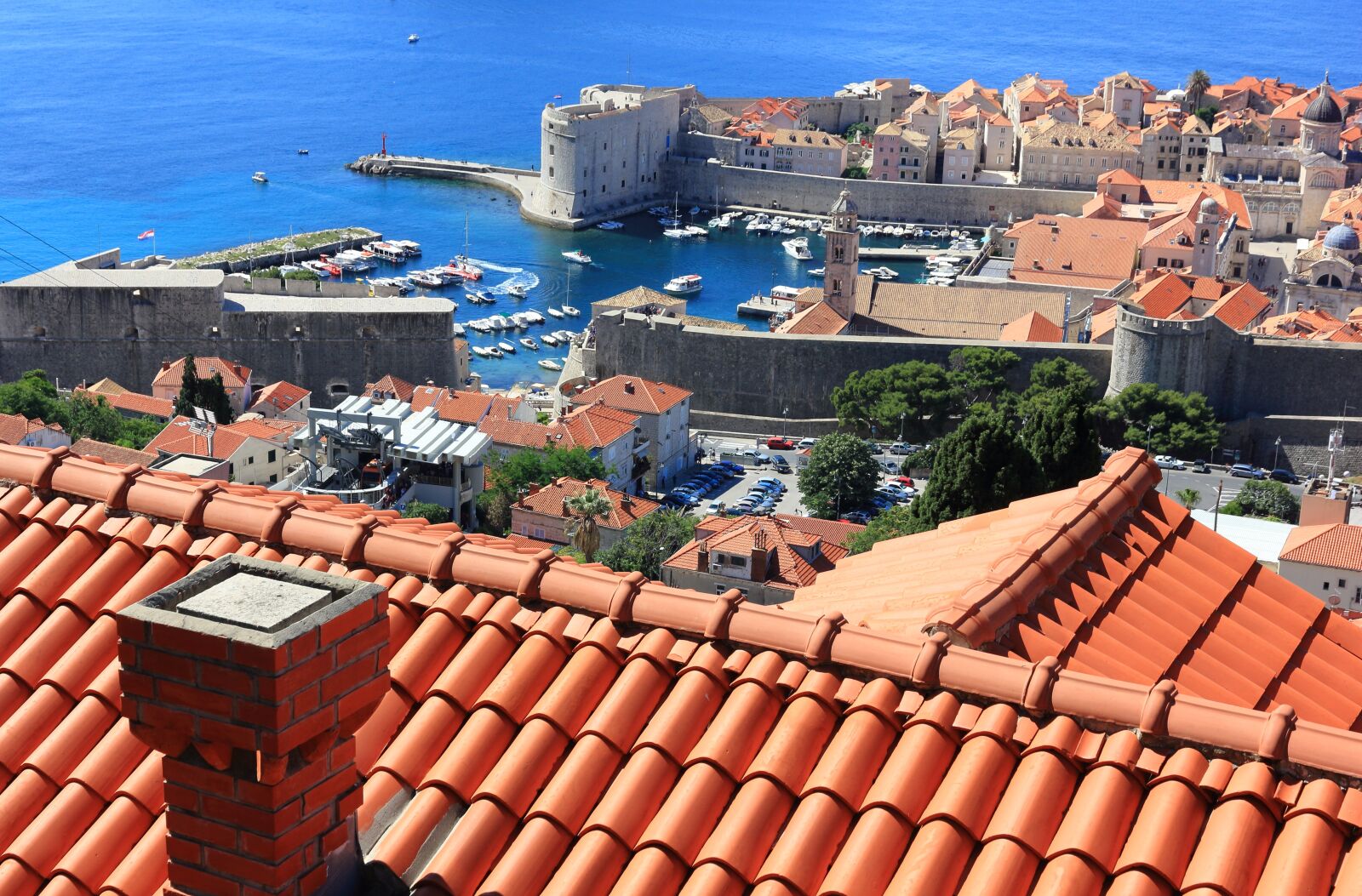 Canon EOS 550D (EOS Rebel T2i / EOS Kiss X4) sample photo. Croatia, dubrovnik, roof photography