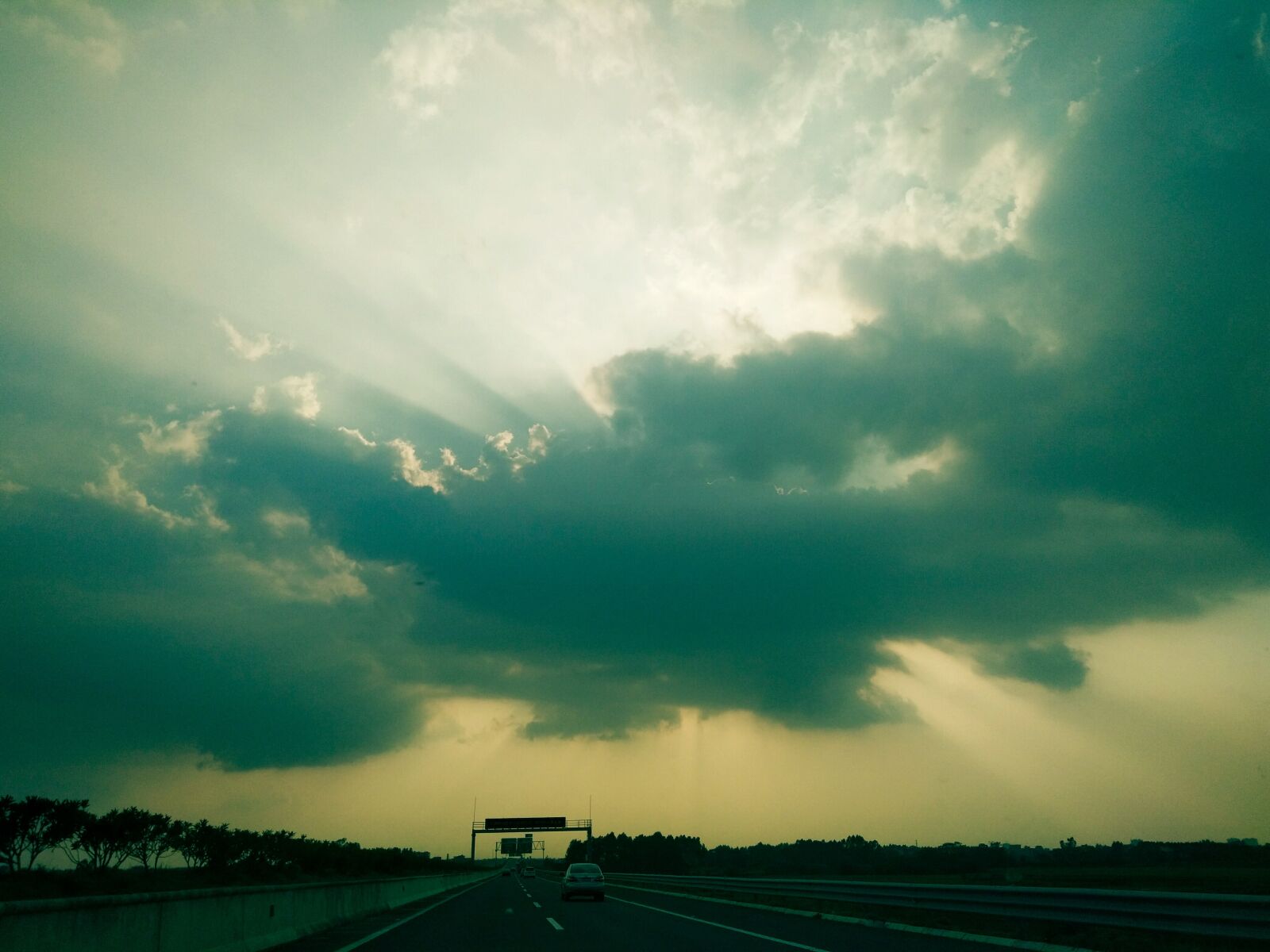 vivo X6S A sample photo. Green orange, sky, clouds photography
