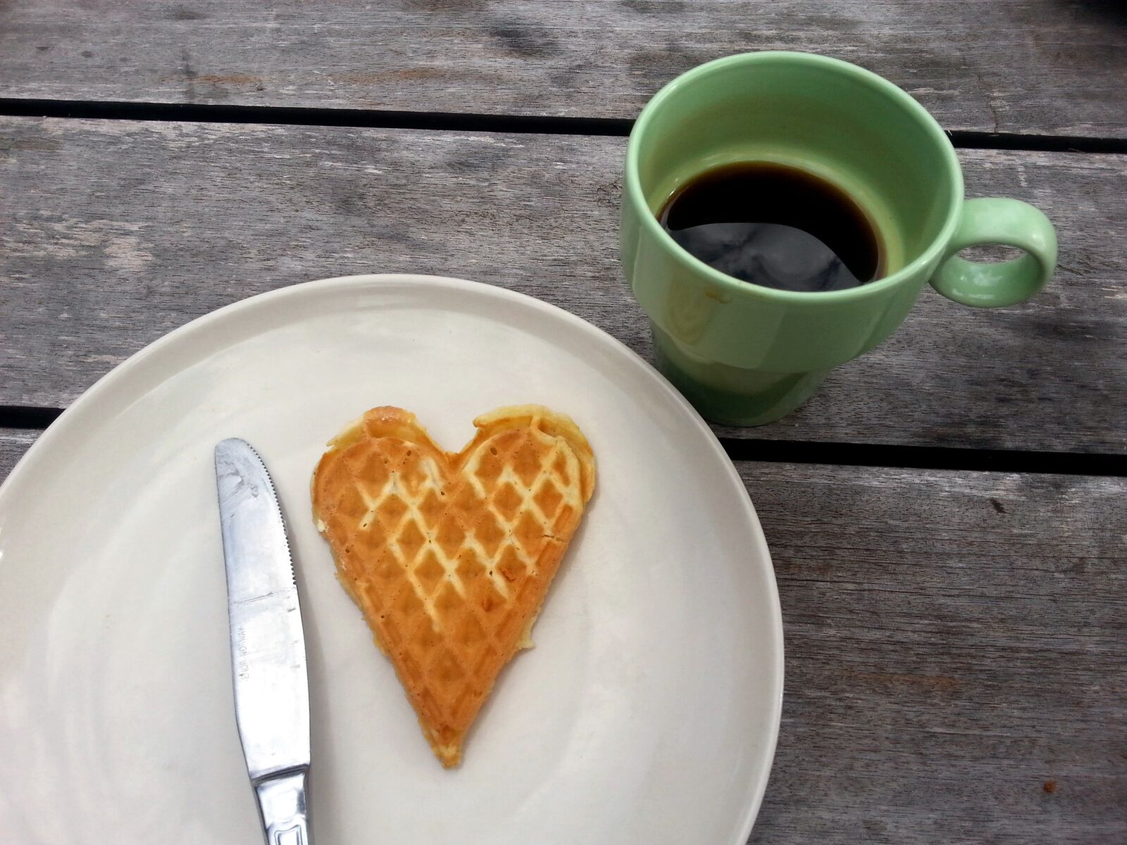 Samsung Galaxy S3 sample photo. Heart, waffle, breakfast photography