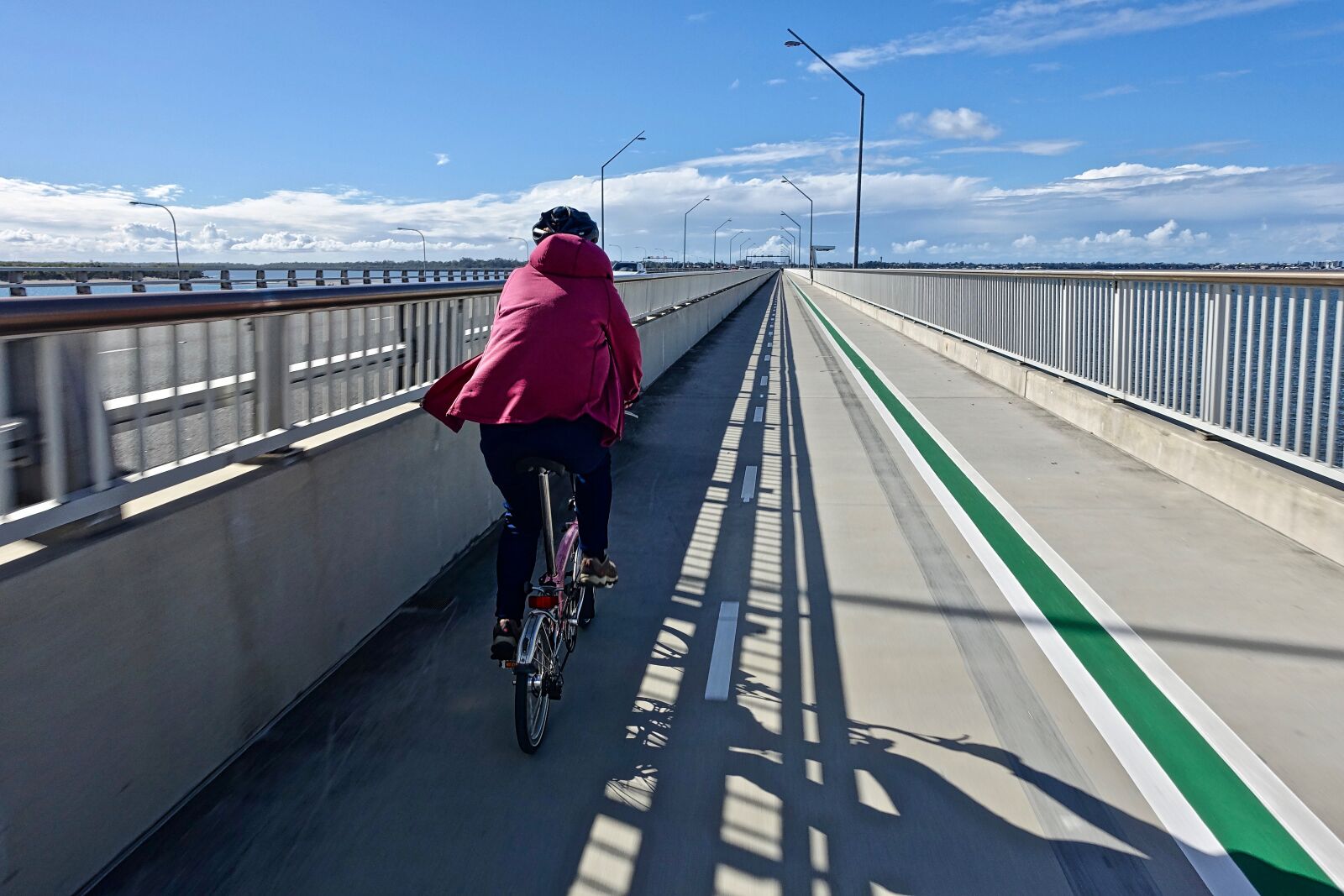 Sony Cyber-shot DSC-RX100 III sample photo. Rider, bicycle, perspective photography
