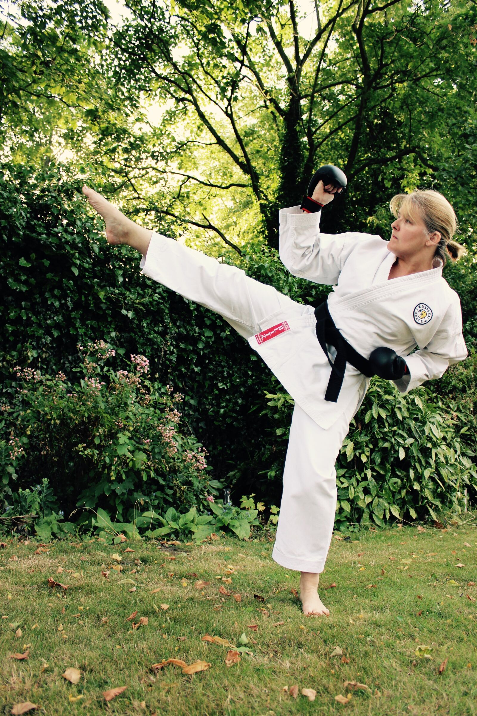 Canon EOS 600D (Rebel EOS T3i / EOS Kiss X5) sample photo. Karate, kick, sport photography