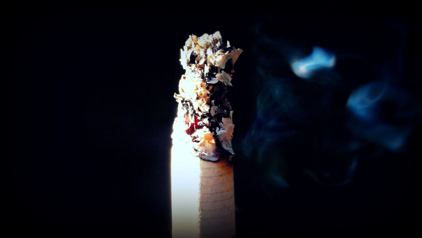 Sony DSC-HX5V sample photo. Cigarette, smoke, ash photography