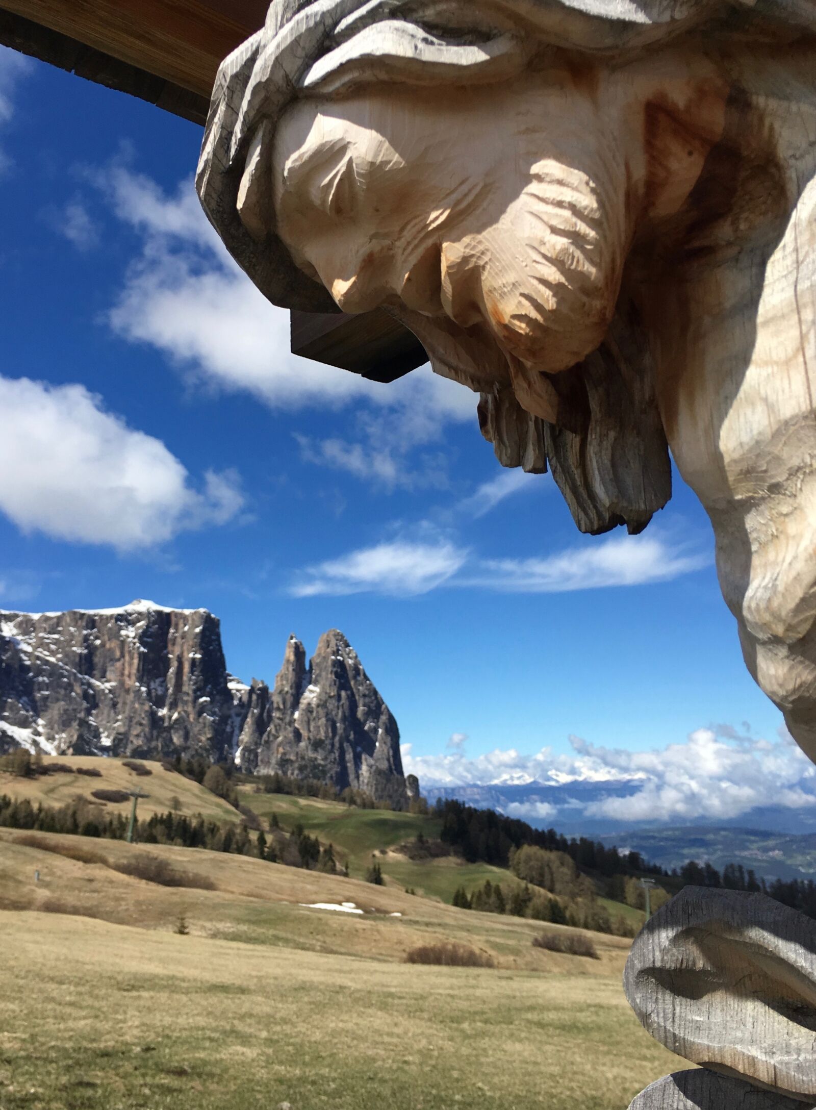 iPhone SE back camera 4.15mm f/2.2 sample photo. South tyrol, schlern, cross photography