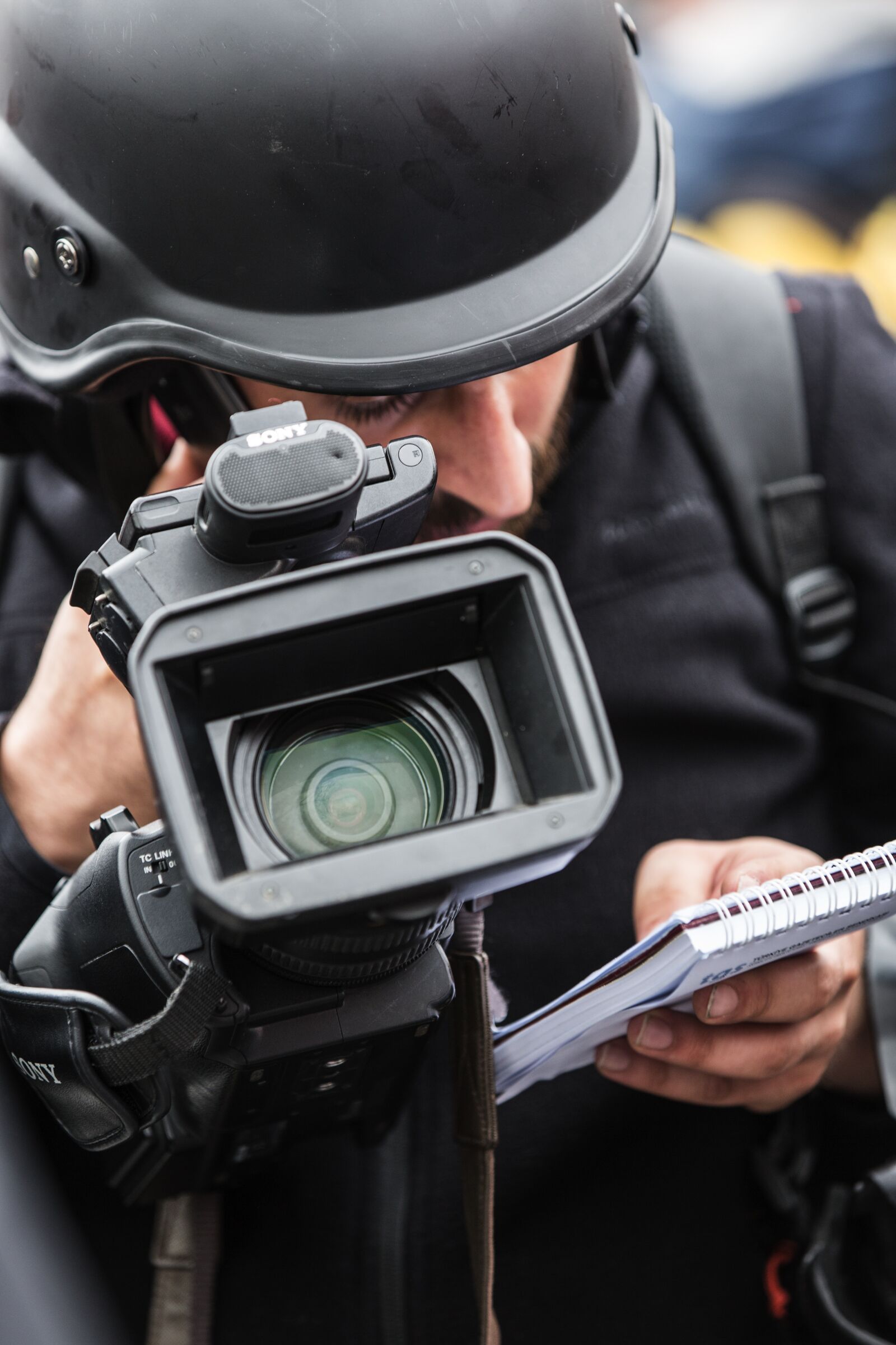 Canon EOS 5D Mark III sample photo. Press, journalist, cameraman photography