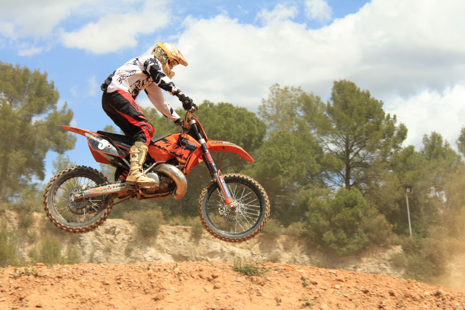 Canon EOS 500D (EOS Rebel T1i / EOS Kiss X3) sample photo. Jump, mx, motocross photography