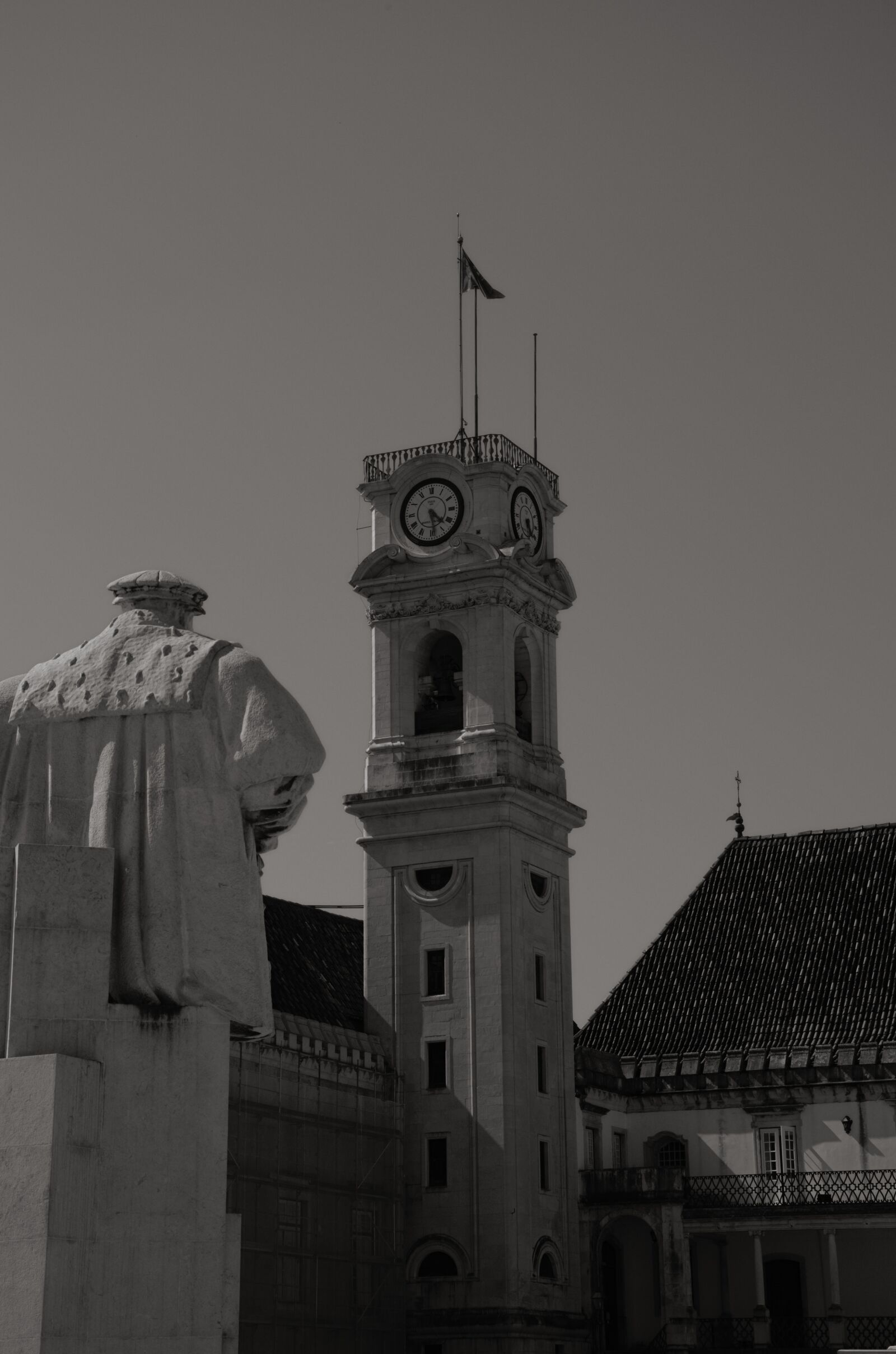 Nikon D5100 sample photo. Coimbra, king, university photography
