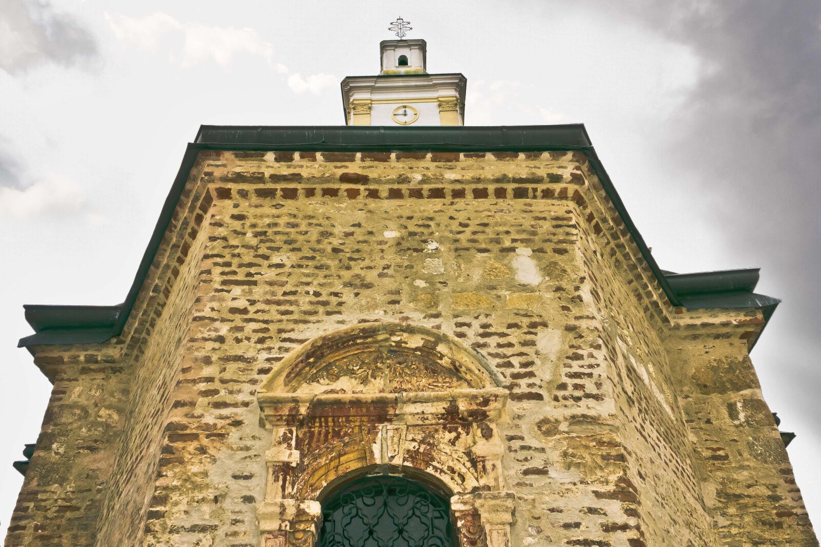 Canon EF-S 18-55mm F3.5-5.6 IS sample photo. Medieval, church tower, church photography