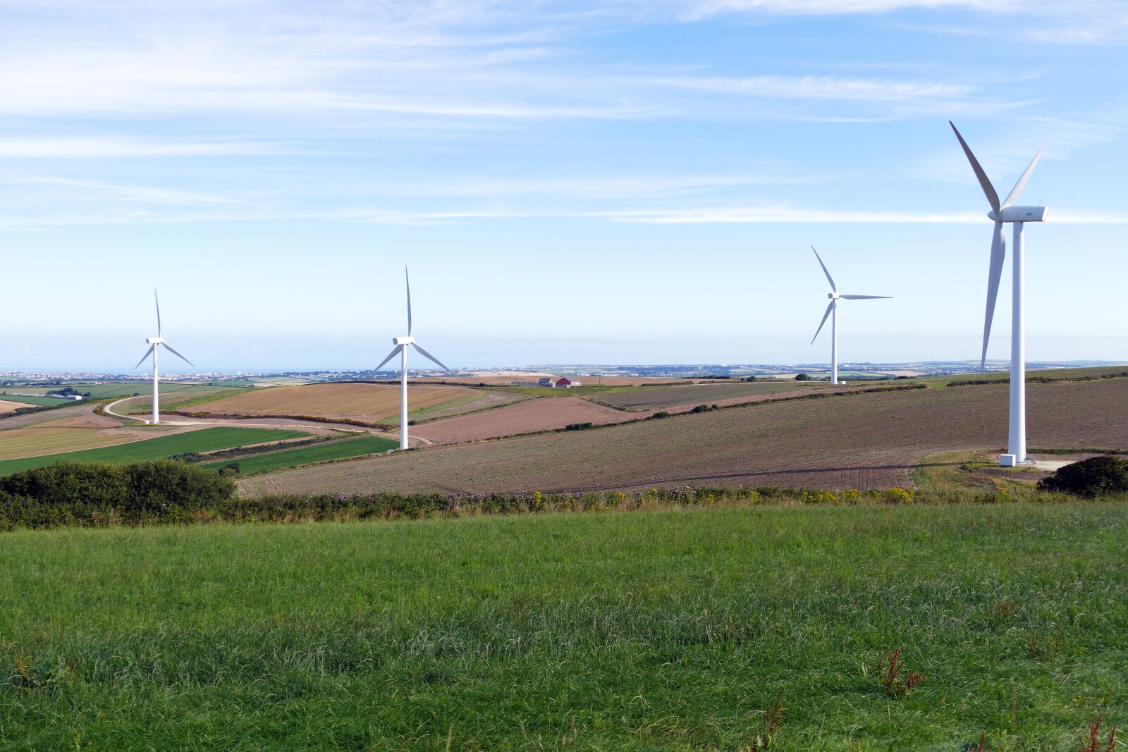 Panasonic Lumix DMC-FZ1000 sample photo. Wind, wind turbines, energy photography