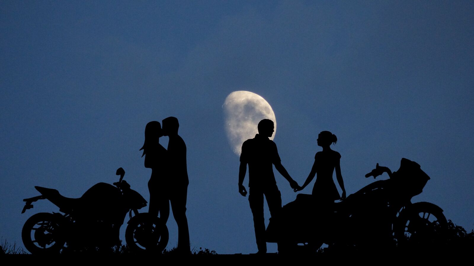 Panasonic Lumix DMC-FZ200 sample photo. Night, moon, couples photography