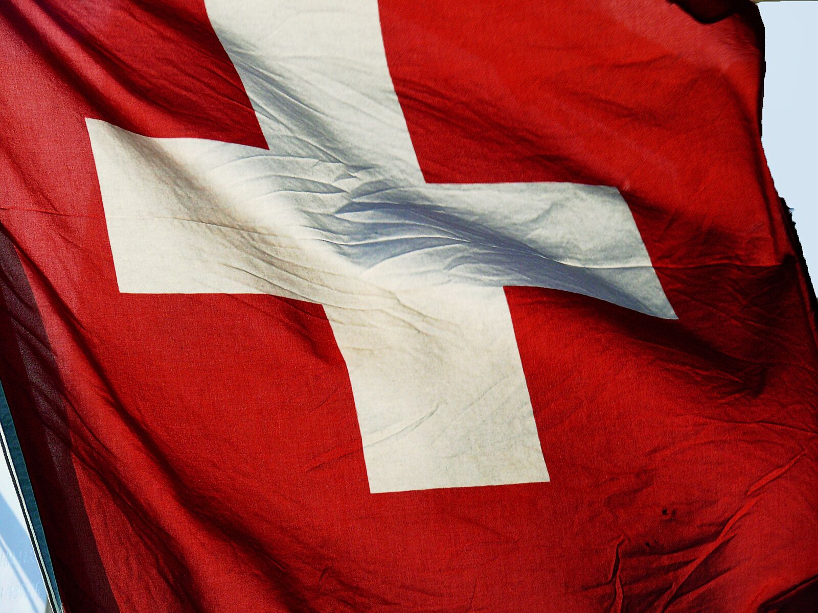 Leica V-LUX 1 sample photo. Swiss flag, switzerland, banner photography
