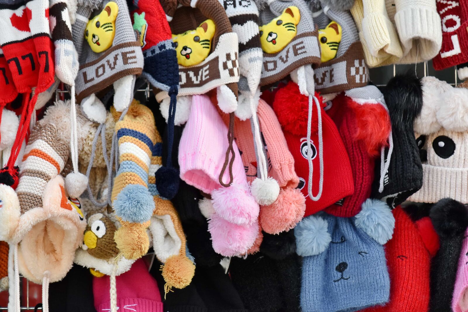 Nikon D5500 sample photo. Handmade, hat, knitwear, wool photography