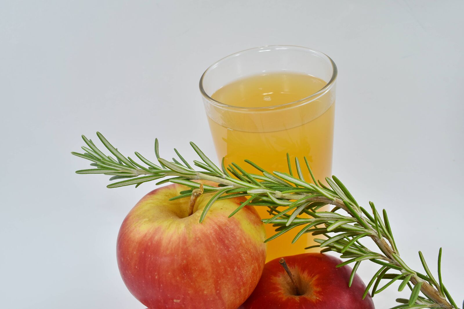 Nikon D5500 sample photo. Apples, fruit cocktail, fruit photography