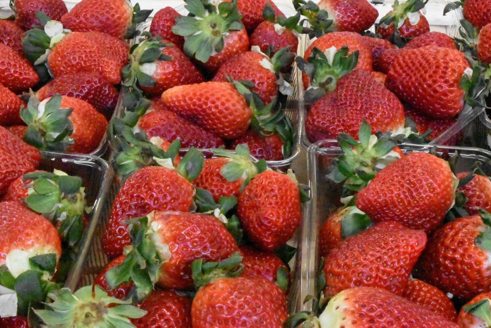 Nikon D5500 sample photo. Sweet, healthy, produce, berry photography