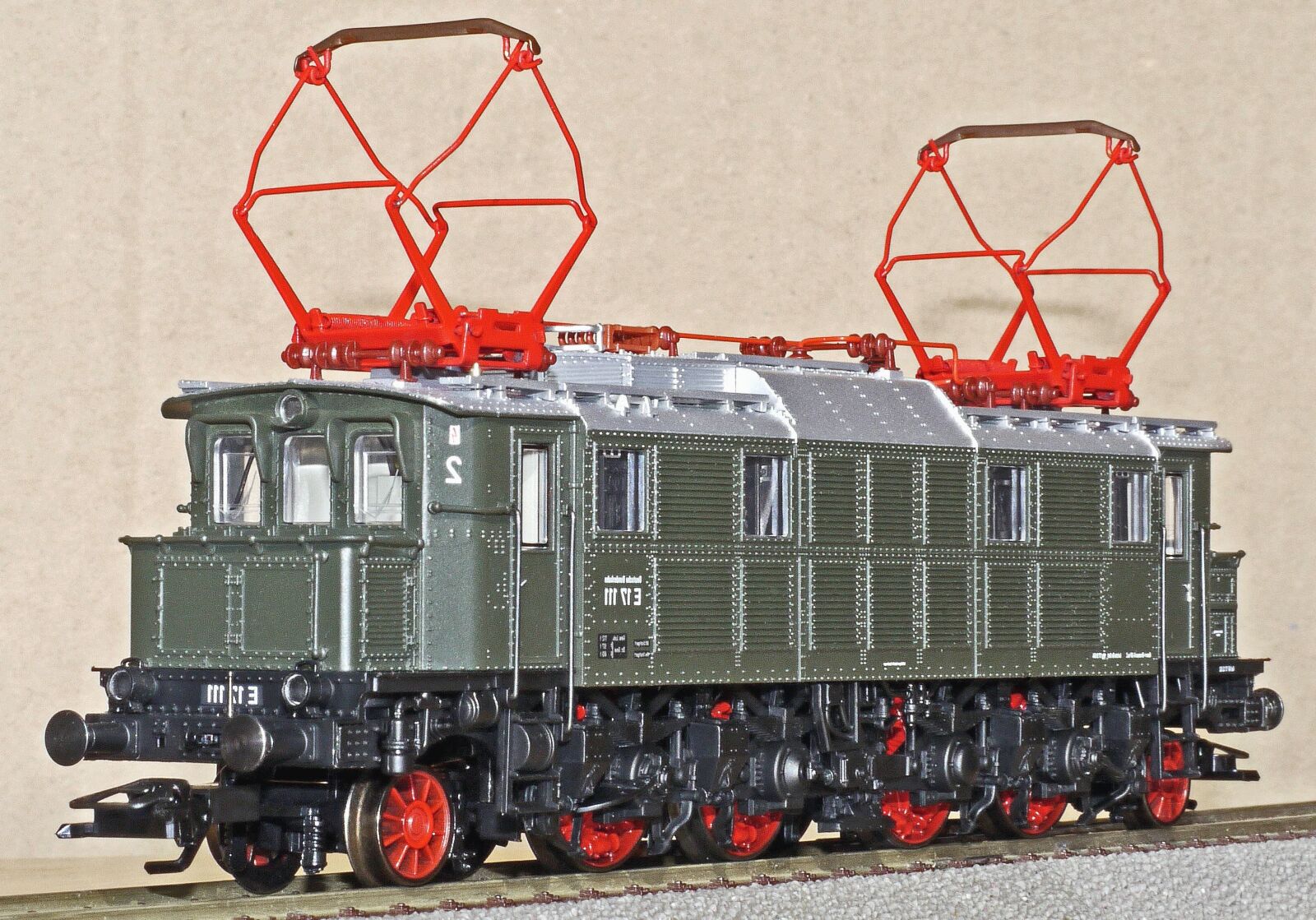 Panasonic Lumix DMC-G1 sample photo. Toy, model, electromotive, locomotive photography