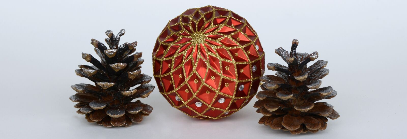Nikon D7100 sample photo. Christmas balls, christmas, christmas photography
