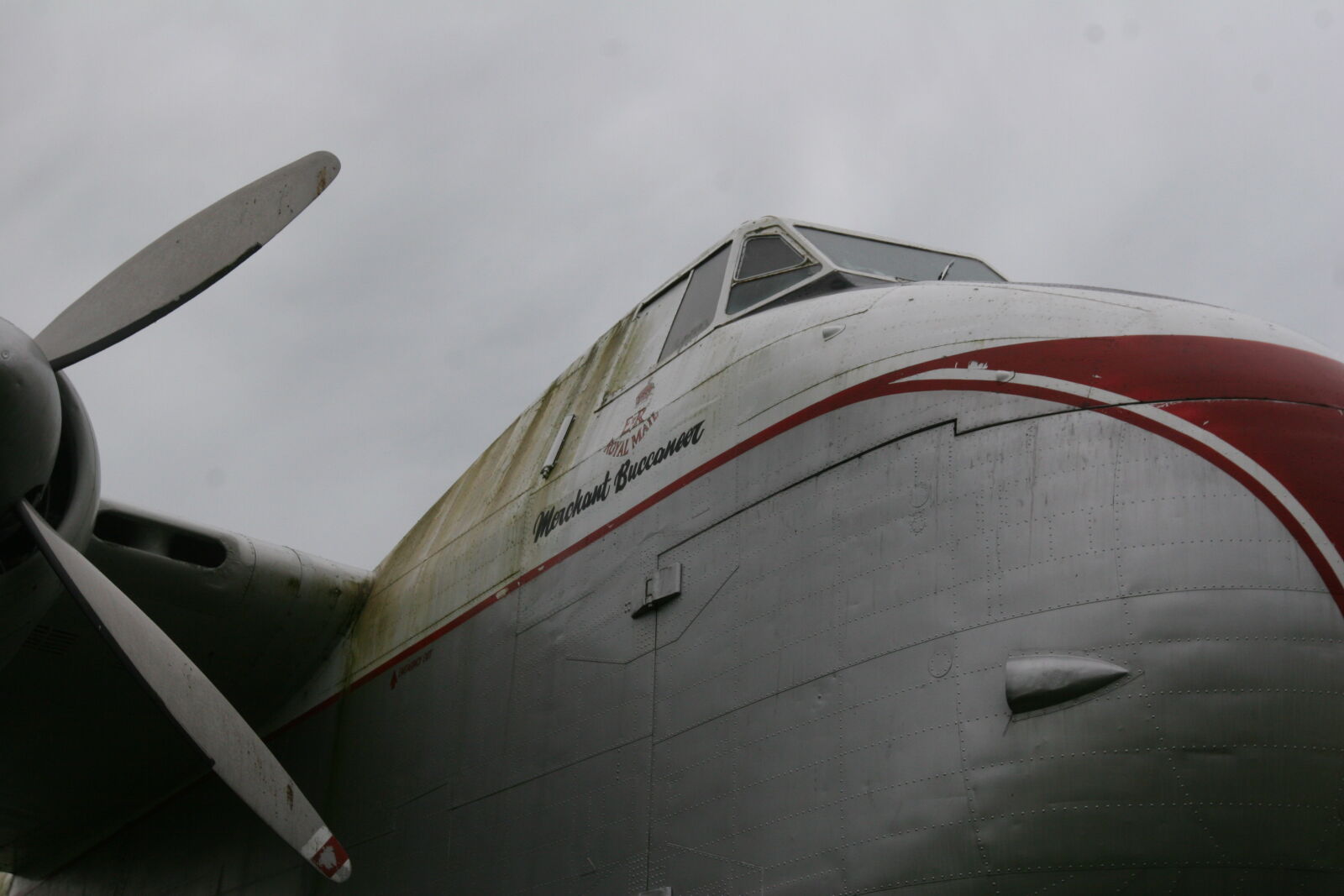 Canon EOS 20D sample photo. Airplane, car, carrier, huge photography