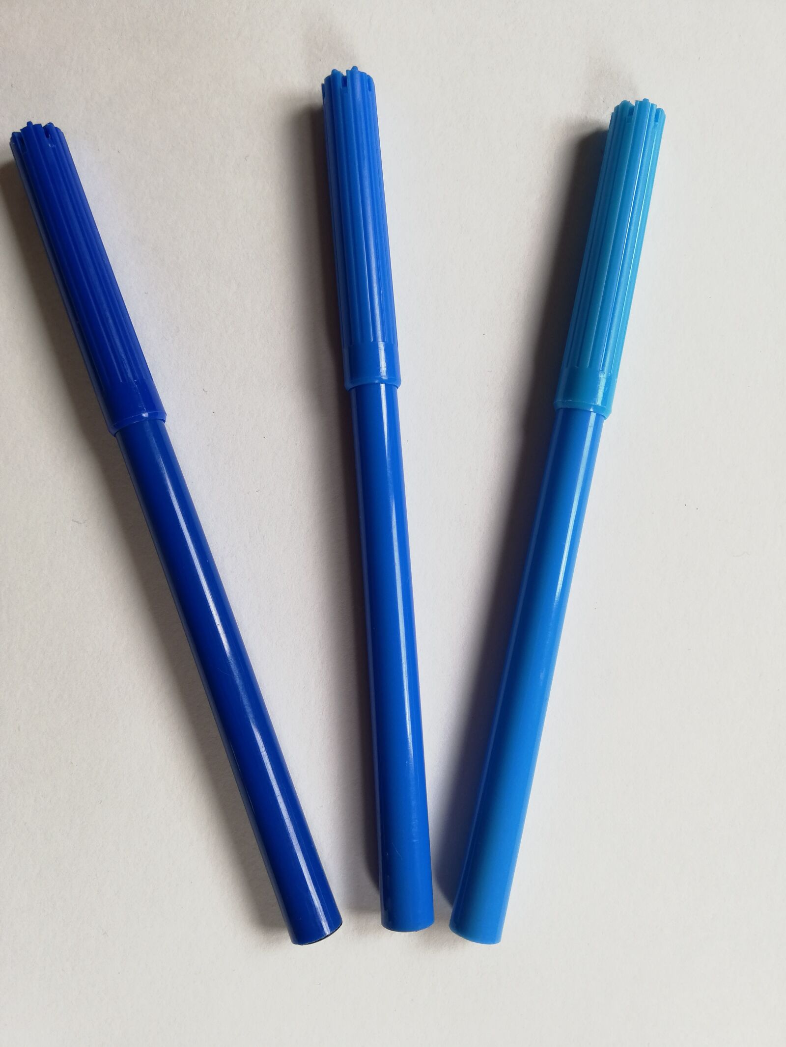 HUAWEI P20 lite sample photo. Felt tip pens, markers photography