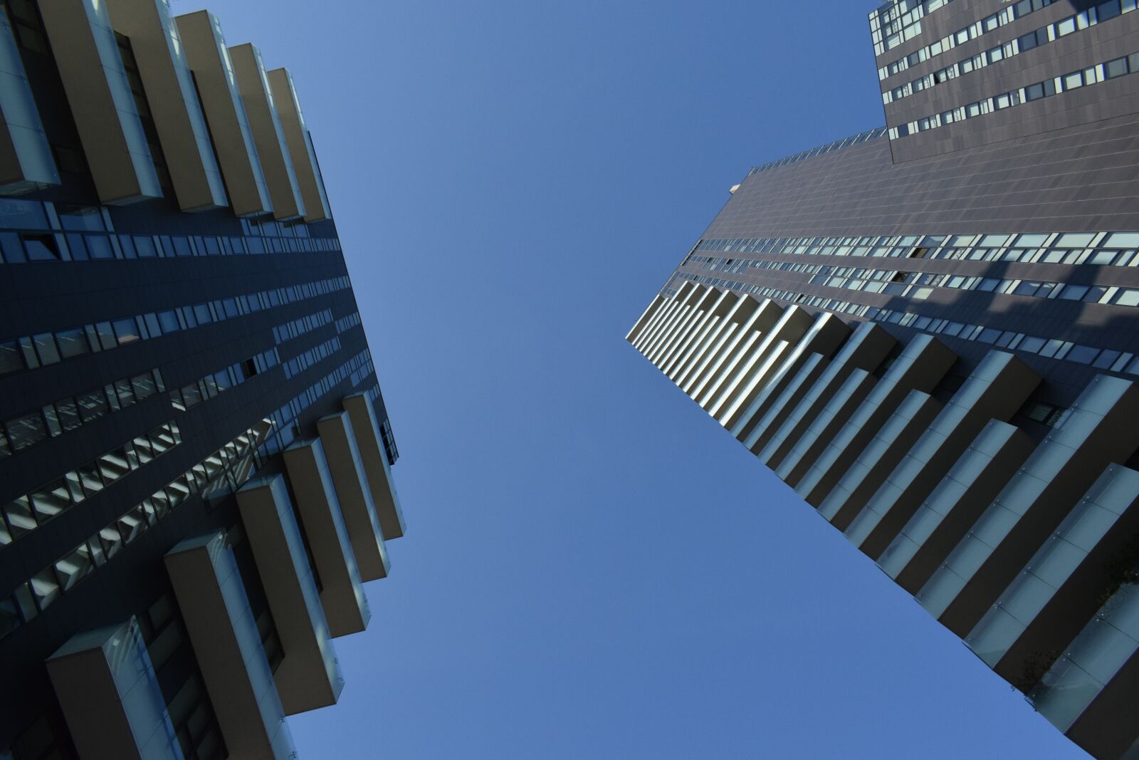 Nikon D3300 sample photo. Milan, skyscrapers, italy photography