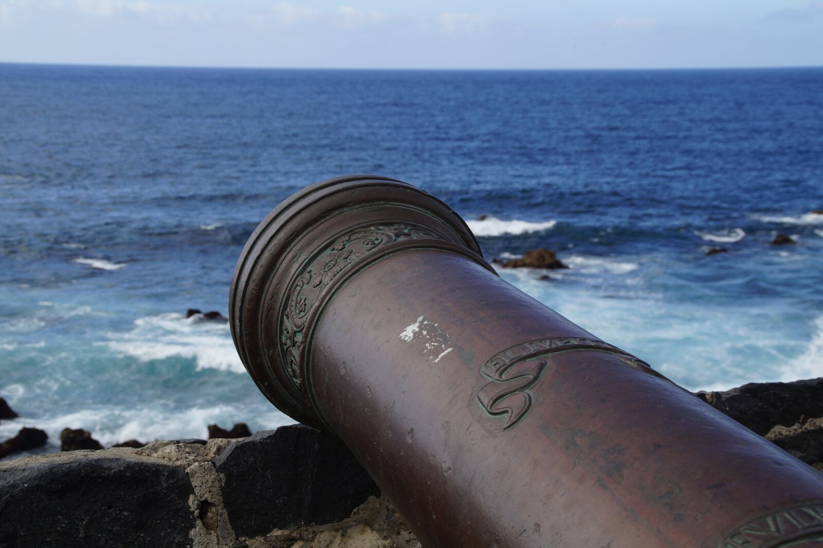 Sony SLT-A58 sample photo. Gun, defense, naval battle photography