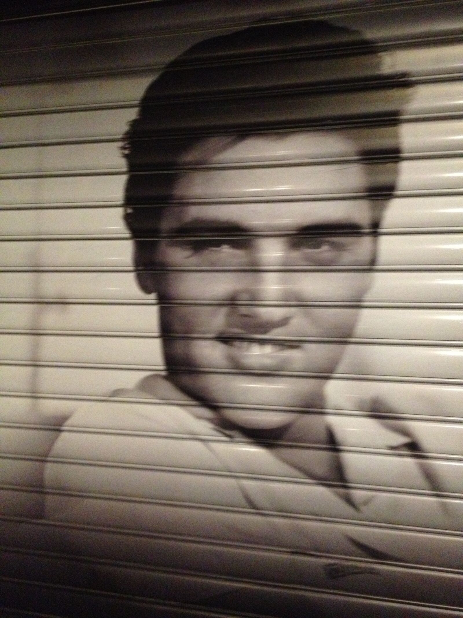 Apple iPhone 4S sample photo. Elvis, elvis presley, grafitti photography