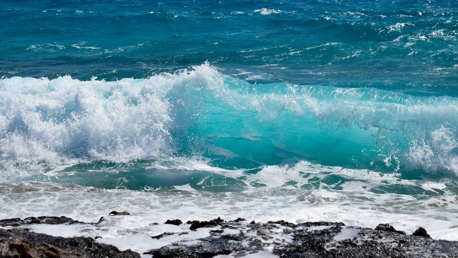Nikon D3300 sample photo. Wave, transparent, spectacular photography