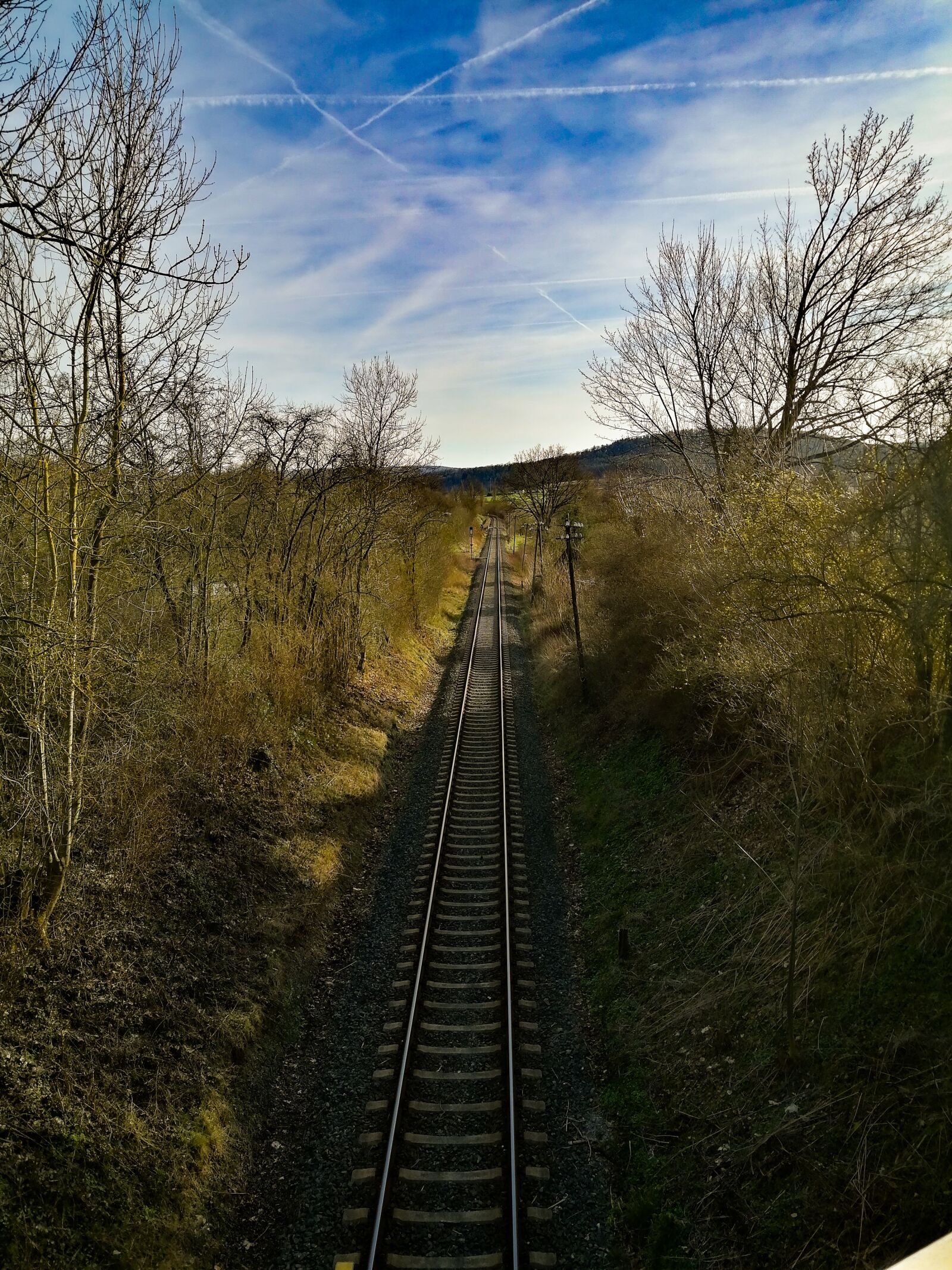 HUAWEI JSN-L21 sample photo. Rails, train, railway photography