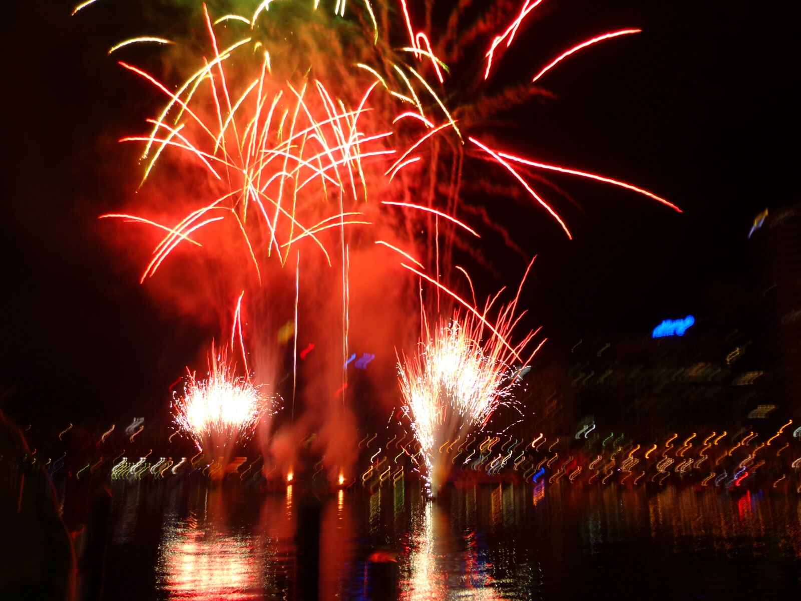 Sony DSC-W630 sample photo. Fireworks, triumph, night photography