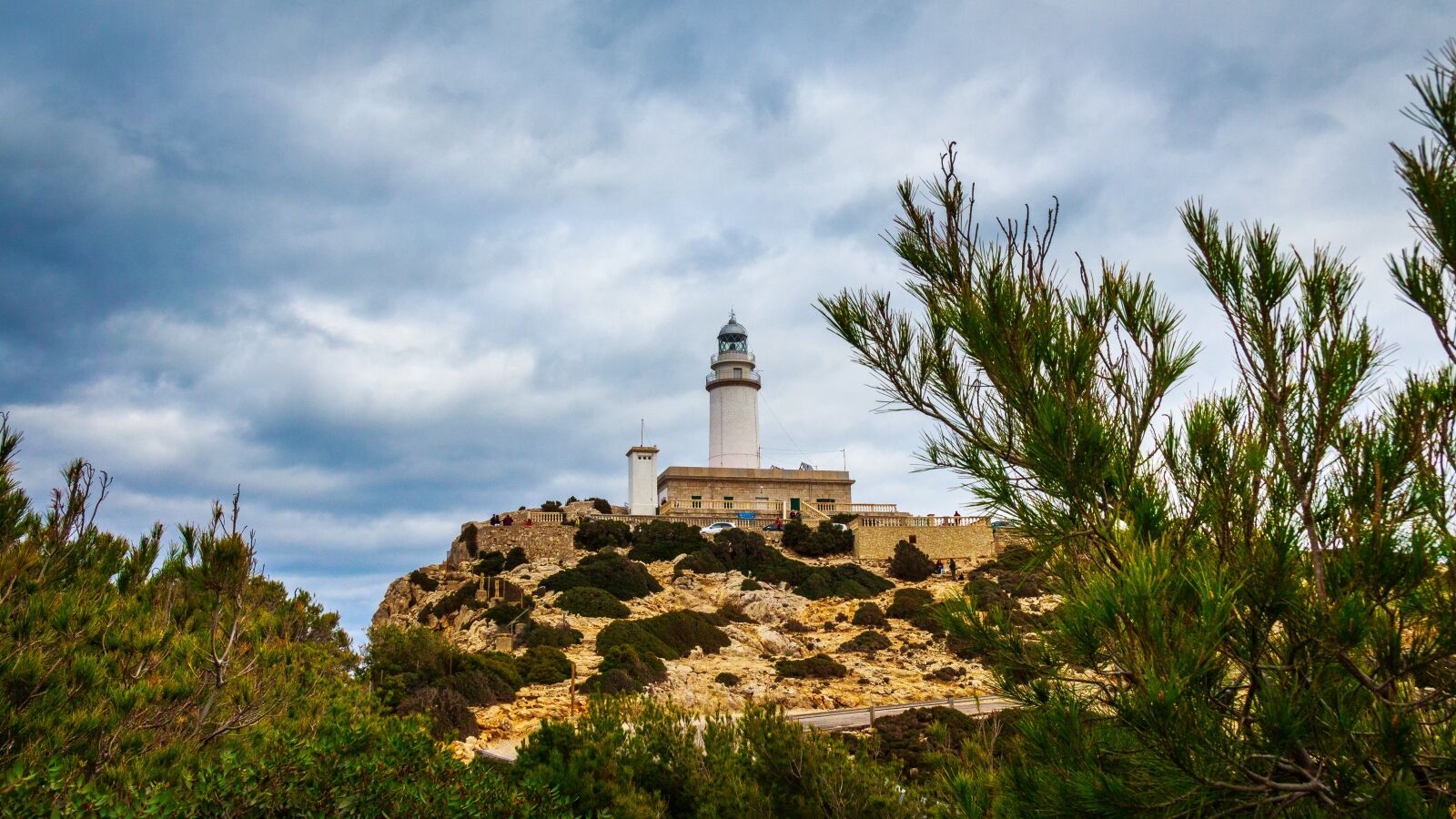 Canon EOS 650D (EOS Rebel T4i / EOS Kiss X6i) sample photo. Cap formentor, mallorca, winter photography