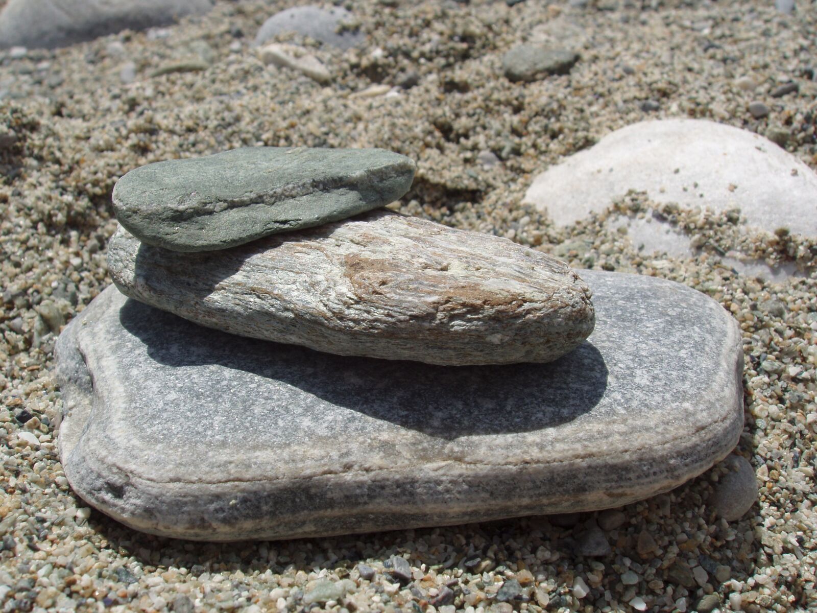 Olympus X-3,C-60Z sample photo. Rocks, sculpture, balance photography