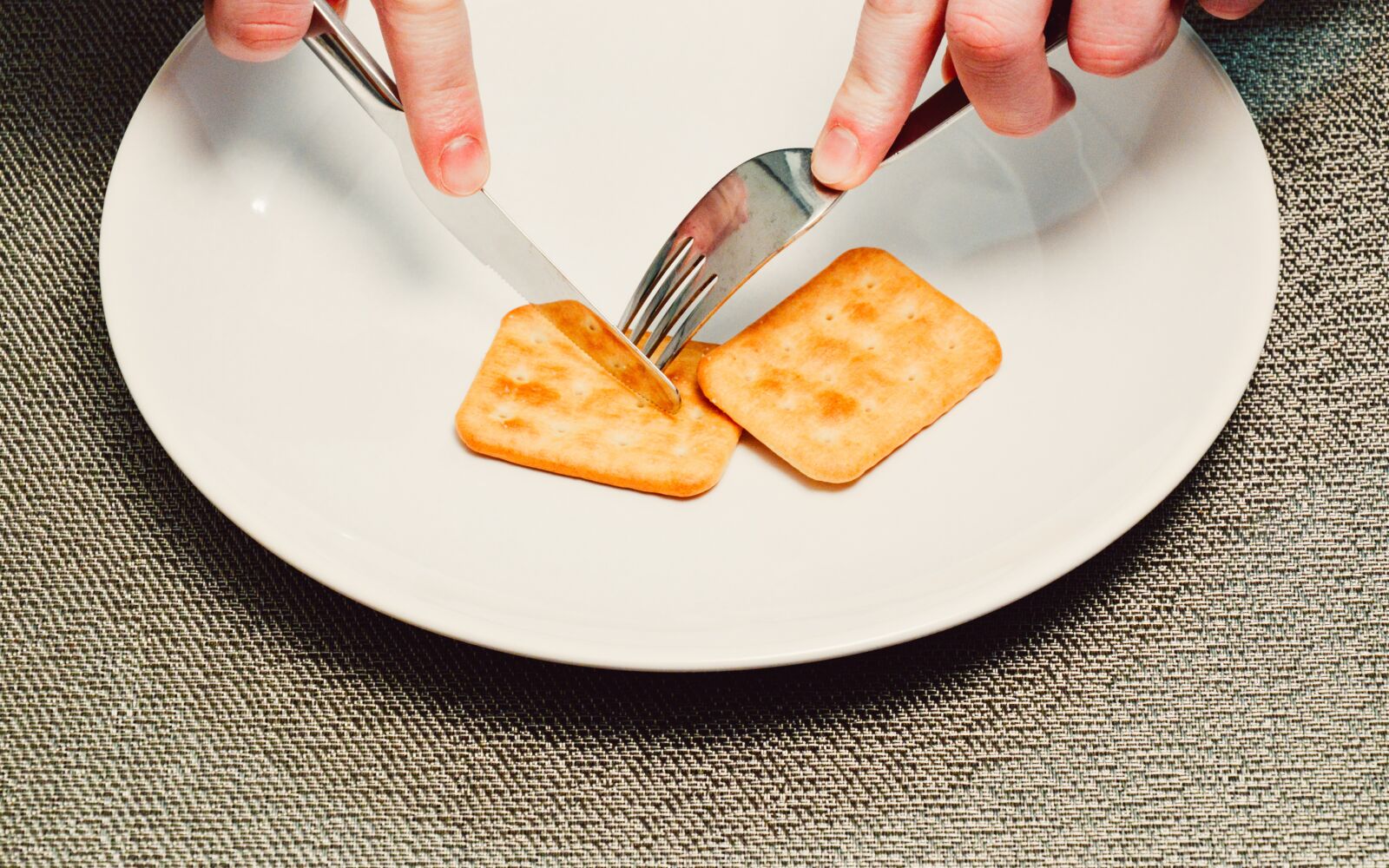 Nikon D3200 sample photo. Crackers, snack, food photography