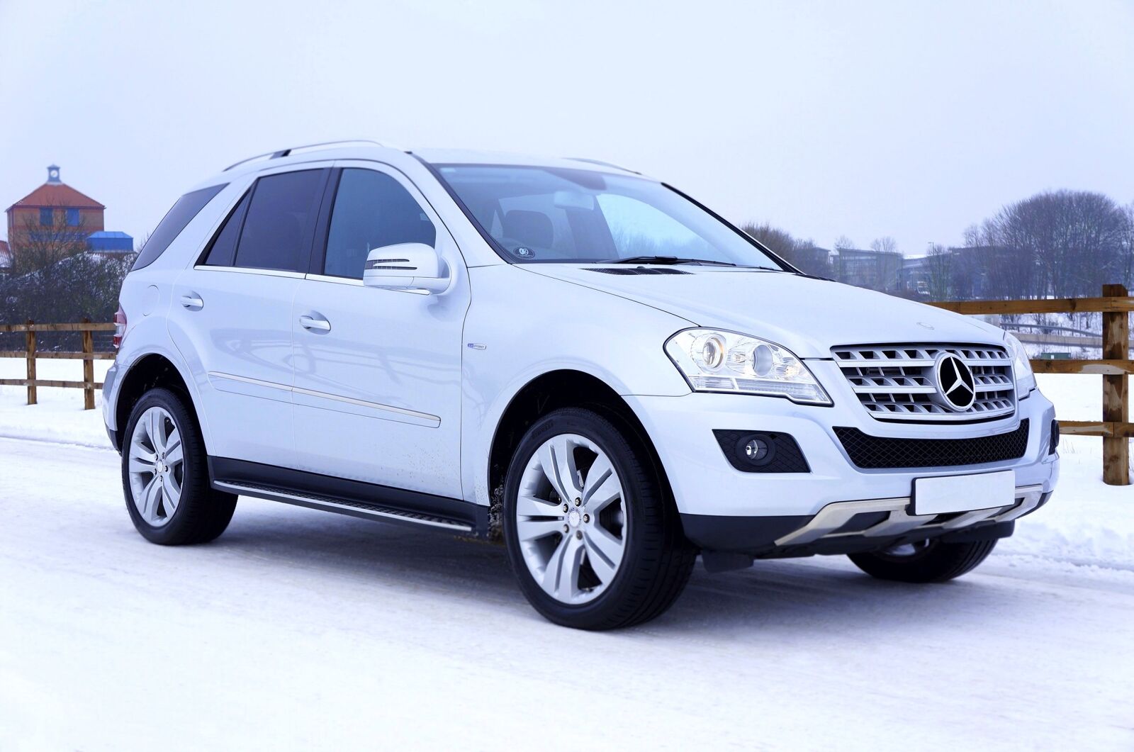 Sony Alpha NEX-5N sample photo. Mercedes, car, transport photography