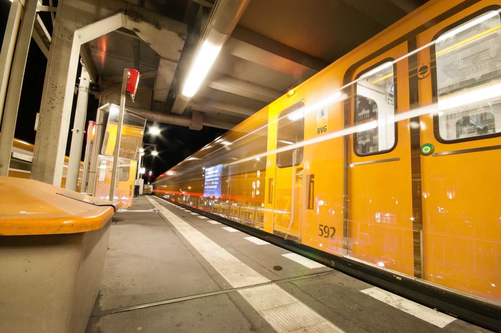 Nikon D300S sample photo. Train, transportation system, subway photography