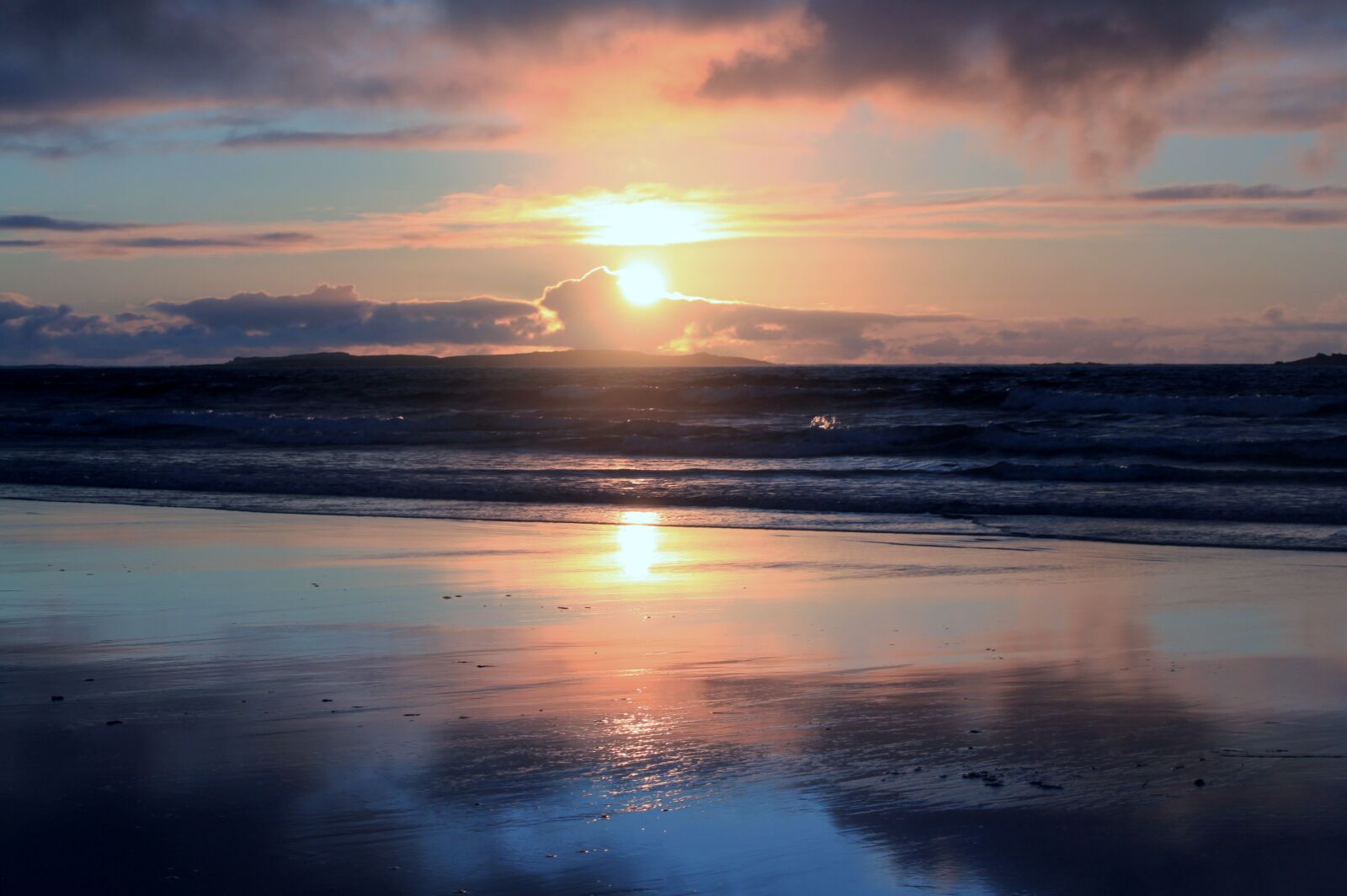 Canon EOS 500D (EOS Rebel T1i / EOS Kiss X3) sample photo. Sunset, beach, the atlantic photography
