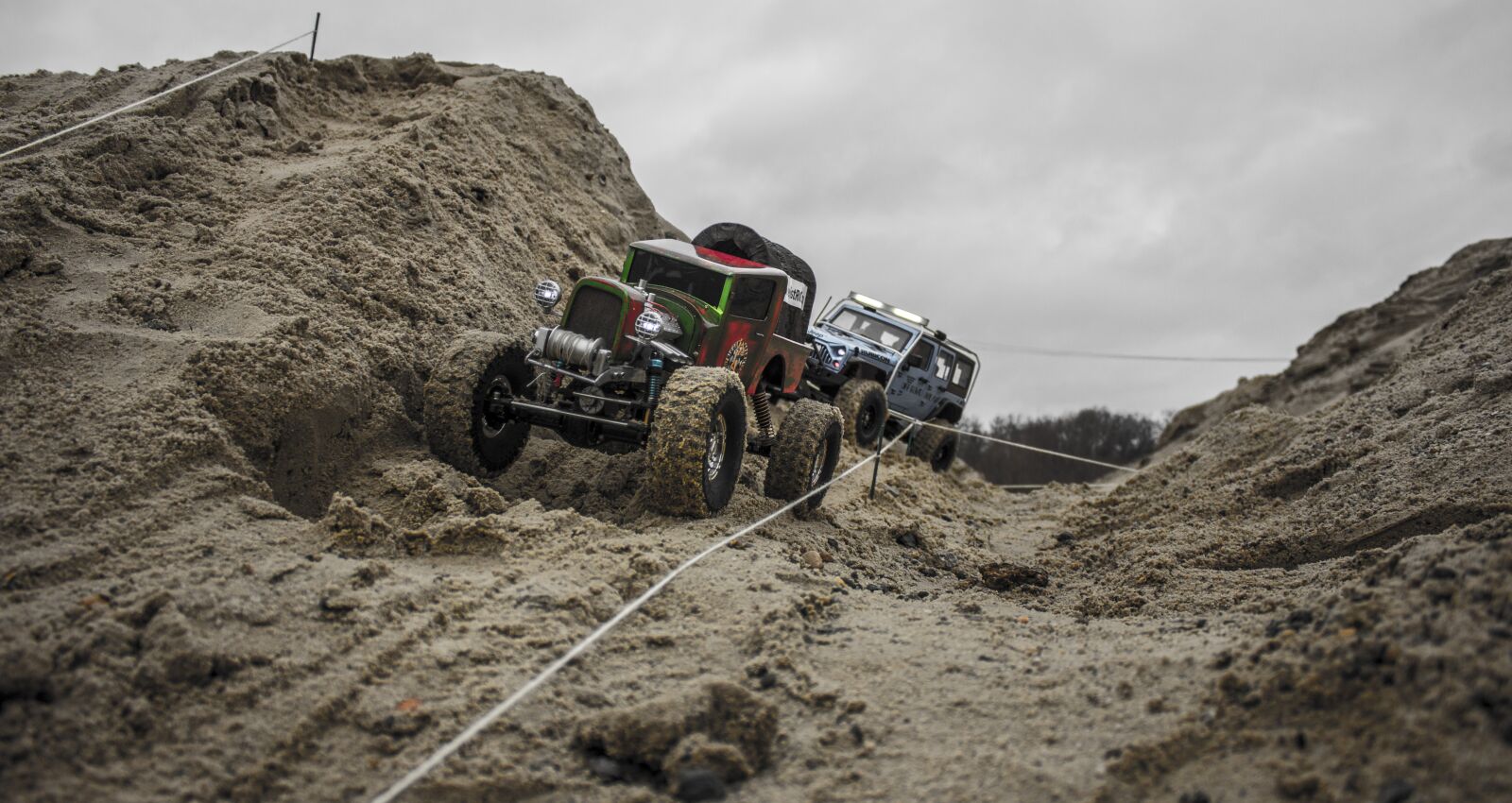 Canon EOS 60D + Canon EF-S 18-55mm F3.5-5.6 IS II sample photo. Jeep, jeep rubicon, rc photography