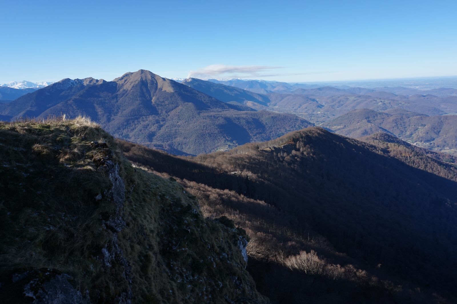 Sony Alpha a5000 (ILCE 5000) sample photo. Mountains, pyrenees, landscape photography