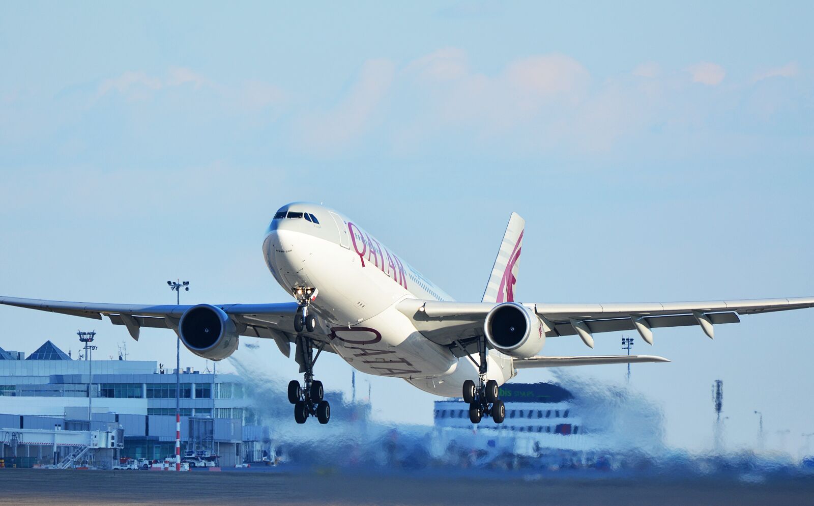 Nikon D5200 sample photo. Aircraft, airbus a330, airline photography