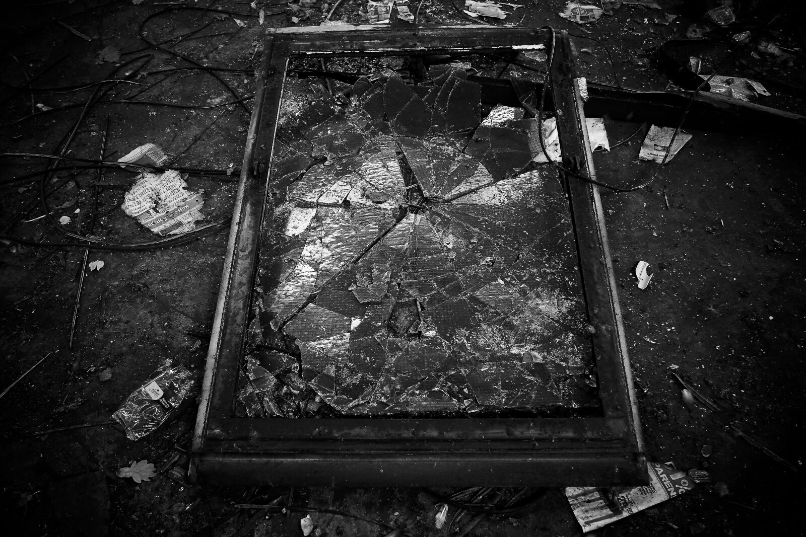 Olympus OM-D E-M10 sample photo. Lost places, factory, old photography
