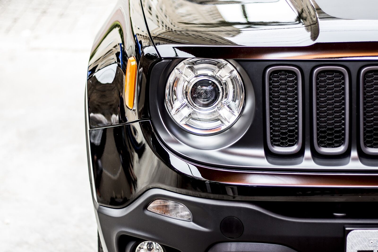 Canon EOS 700D (EOS Rebel T5i / EOS Kiss X7i) sample photo. Black car, jeep, renegade photography