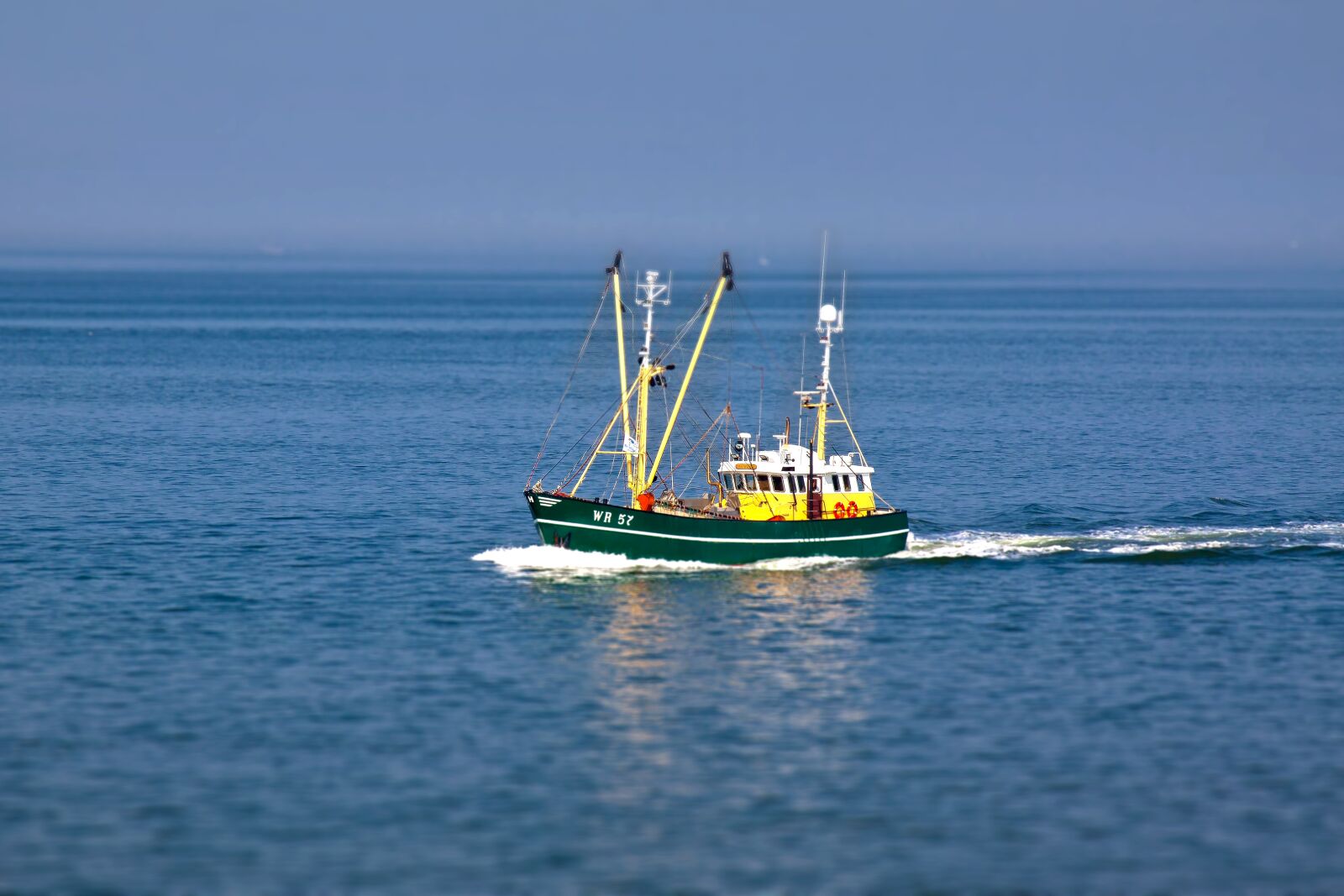 Canon EOS 50D + Canon EF 24-105mm F4L IS USM sample photo. Fishing vessel, boat, ship photography