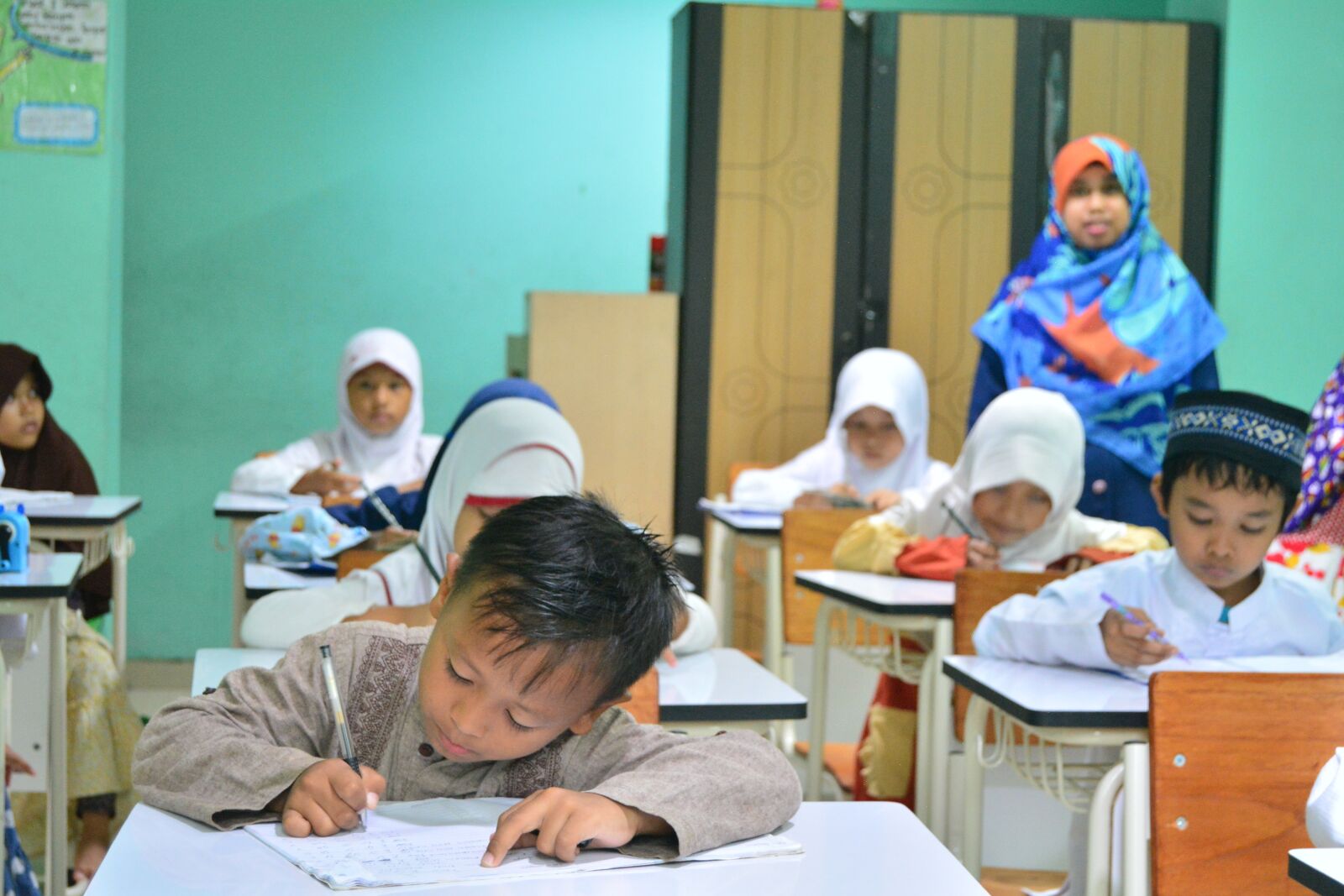 Nikon D5200 sample photo. Kids, smile, excited photography