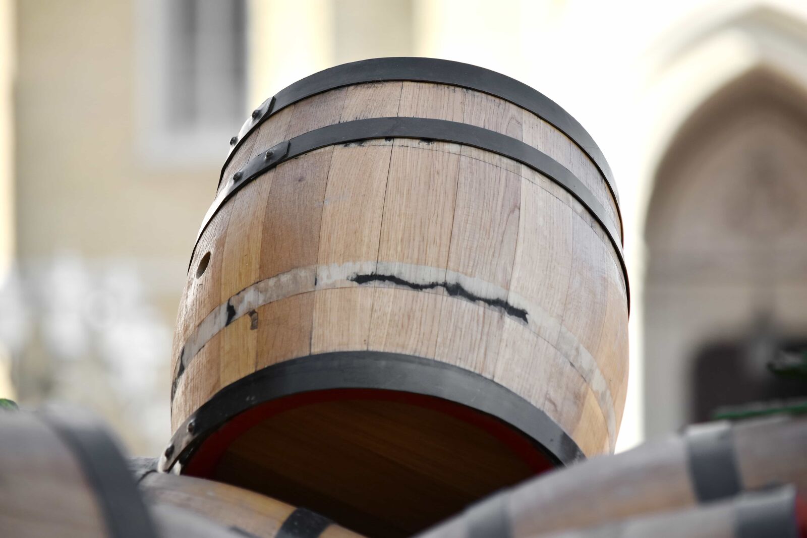 Nikon D5500 sample photo. Barrels, carpentry, cast iron photography