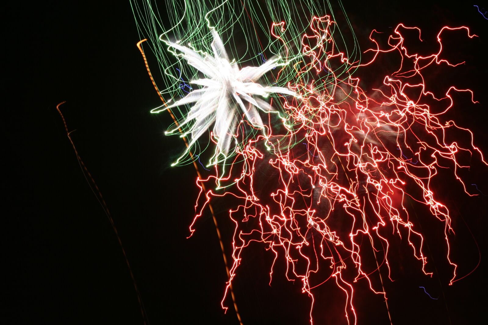 Canon EOS 350D (EOS Digital Rebel XT / EOS Kiss Digital N) sample photo. Fireworks, 4th of july photography