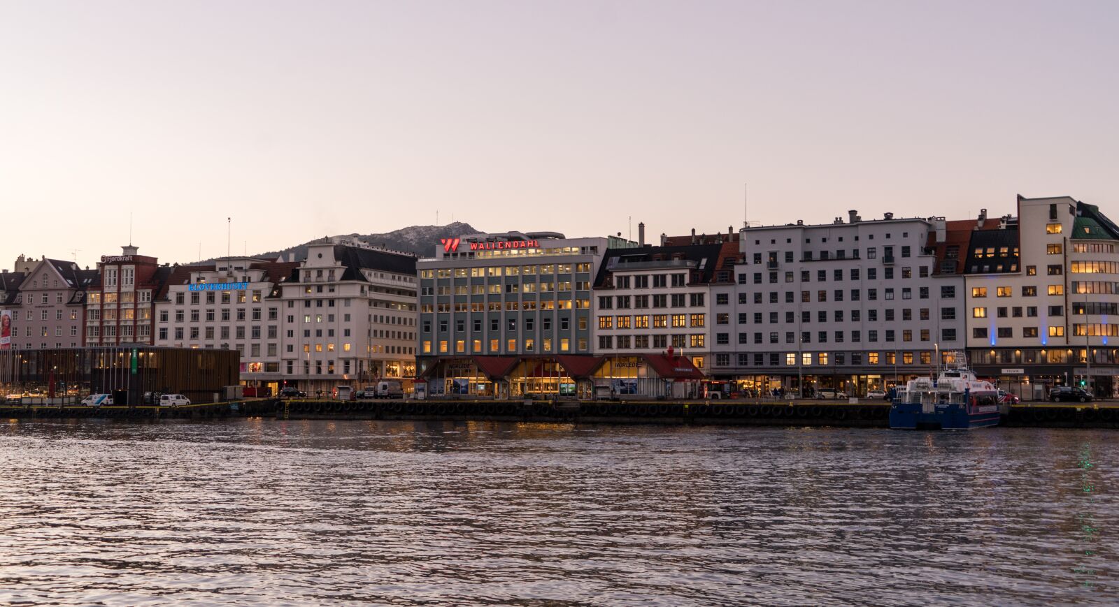 Sony a7R II + Sony FE 24-240mm F3.5-6.3 OSS sample photo. Norway, tromso, coast photography