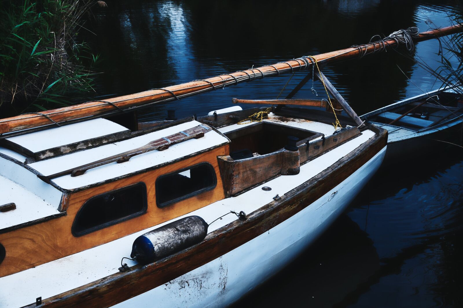 Nikon D300S sample photo. Atmosphere, boat, holiday photography