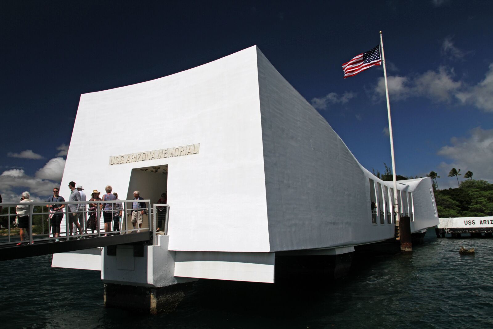 Canon EOS 7D sample photo. Memorial, wwii, pearl harbour photography
