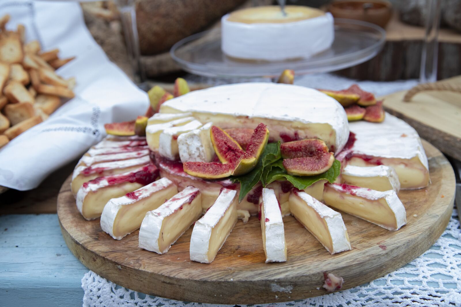 Canon EOS 6D Mark II sample photo. White cheese, cheese, soft photography