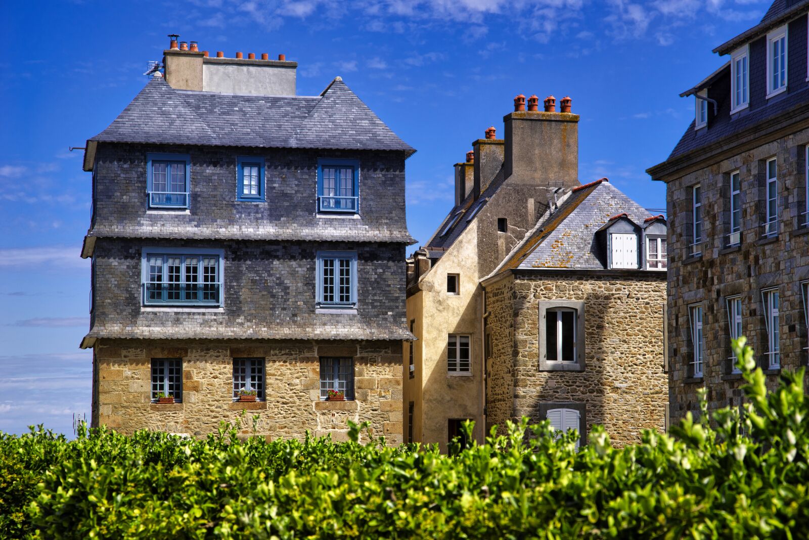 Pentax K-1 Mark II sample photo. Building, house, architecture photography