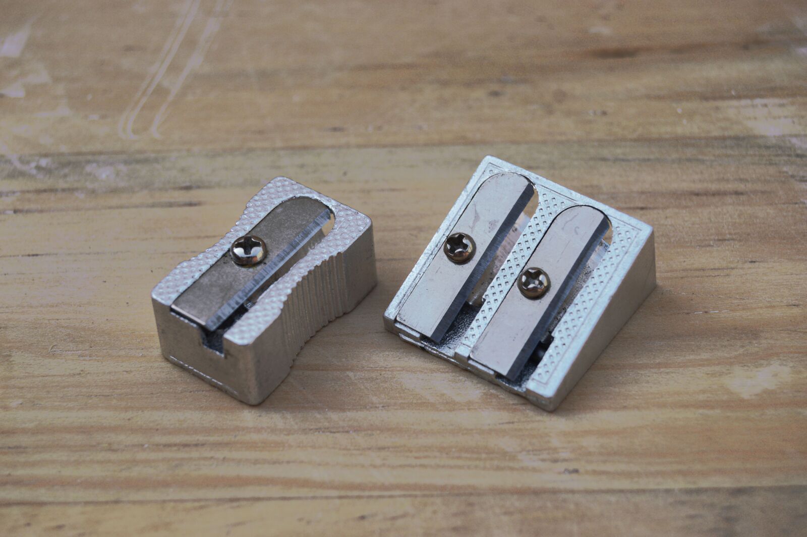 Nikon D3200 sample photo. Pencil sharpener, school, grinder photography